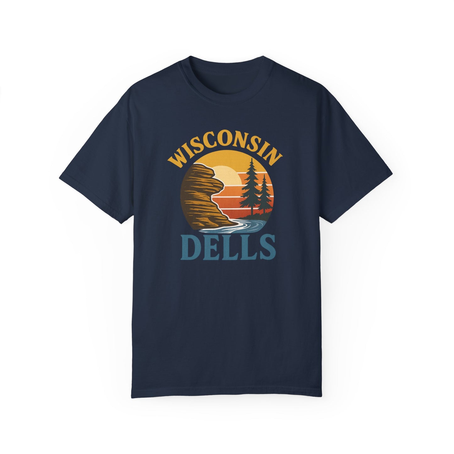 Wisconsin Dells Vintage T-Shirt - Unisex Garment-Dyed Tee for Nature Lovers