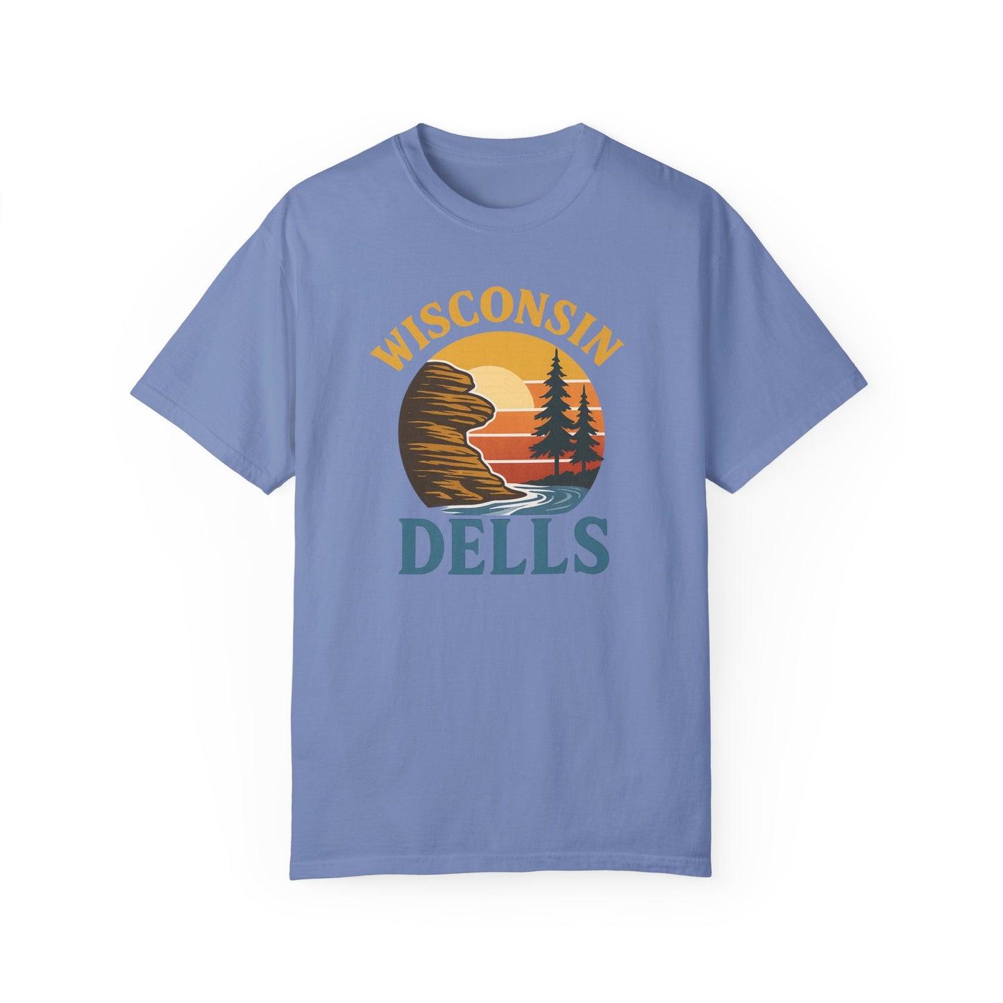 Wisconsin Dells Vintage T-Shirt - Unisex Garment-Dyed Tee for Nature Lovers