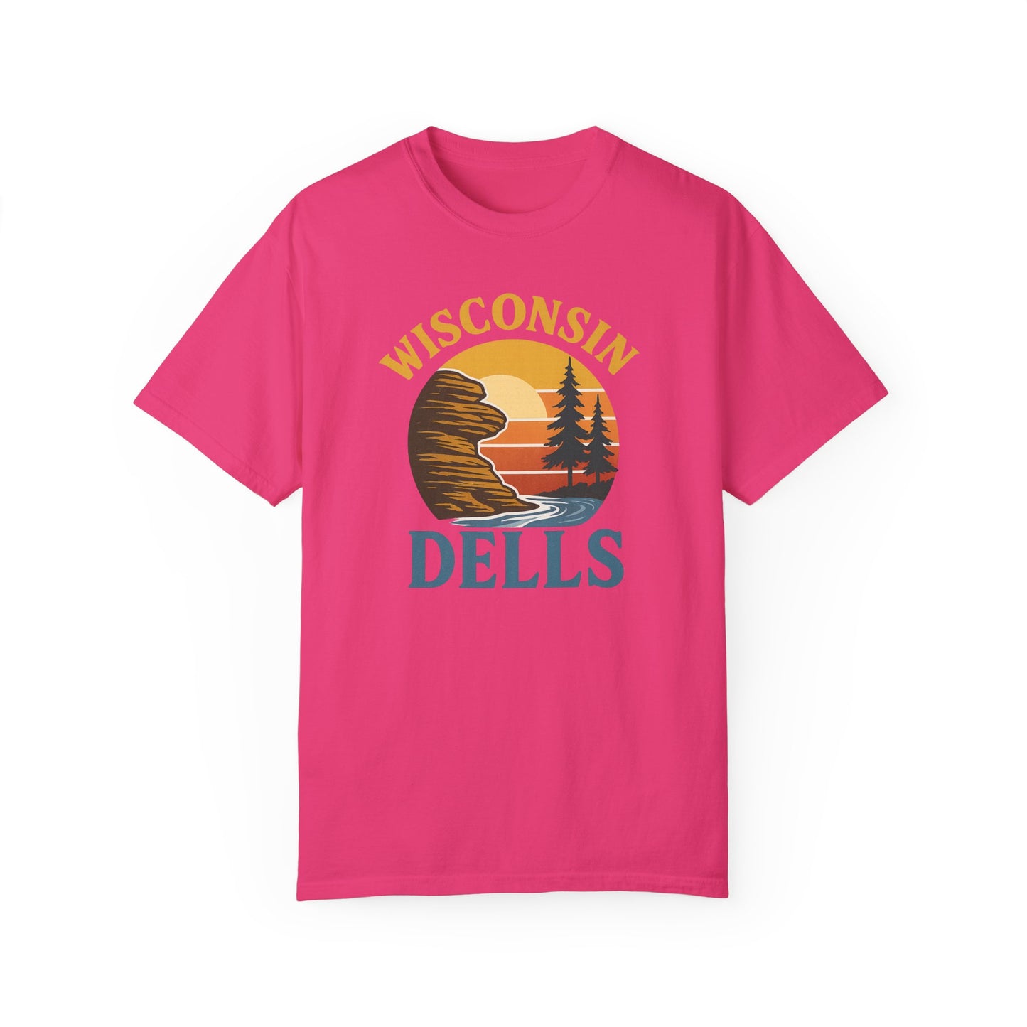 Wisconsin Dells Vintage T-Shirt - Unisex Garment-Dyed Tee for Nature Lovers